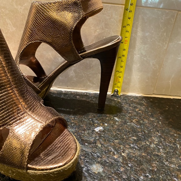 Nine West Mix It Up heels metallic open toe Platform sandal 7.5N - Picture 6 of 9